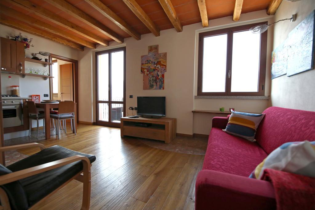 Casa Giulio Apartment In Lezzeno Lake Como Εξωτερικό φωτογραφία